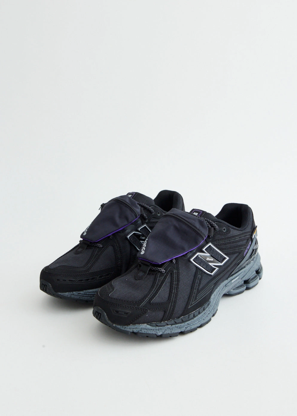 1906 'Cordura Pocket Black' Sneakers Grey New Balances