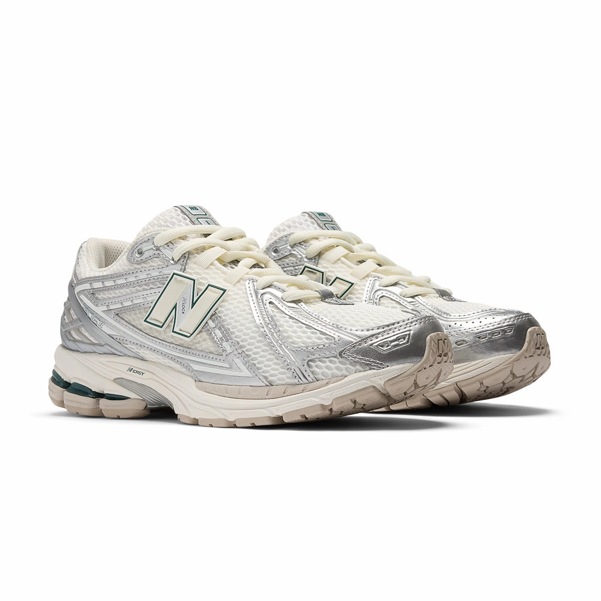 1906R 'Metallic Silver Sea Salt' New Balance Fuelcell Supercomp Elite V4 Women's