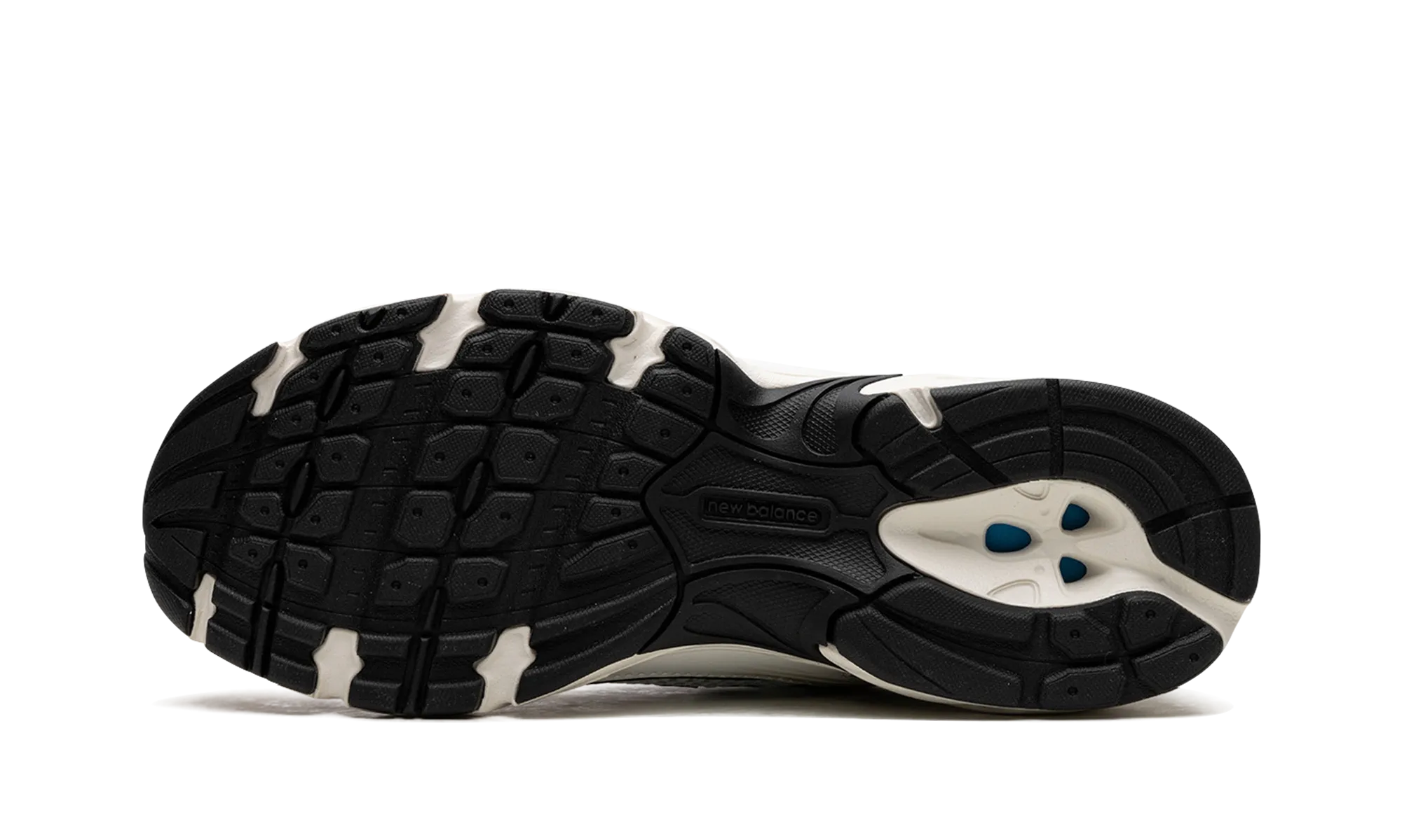 New Balance Slip Resistant 530 "White / Gold / Black"