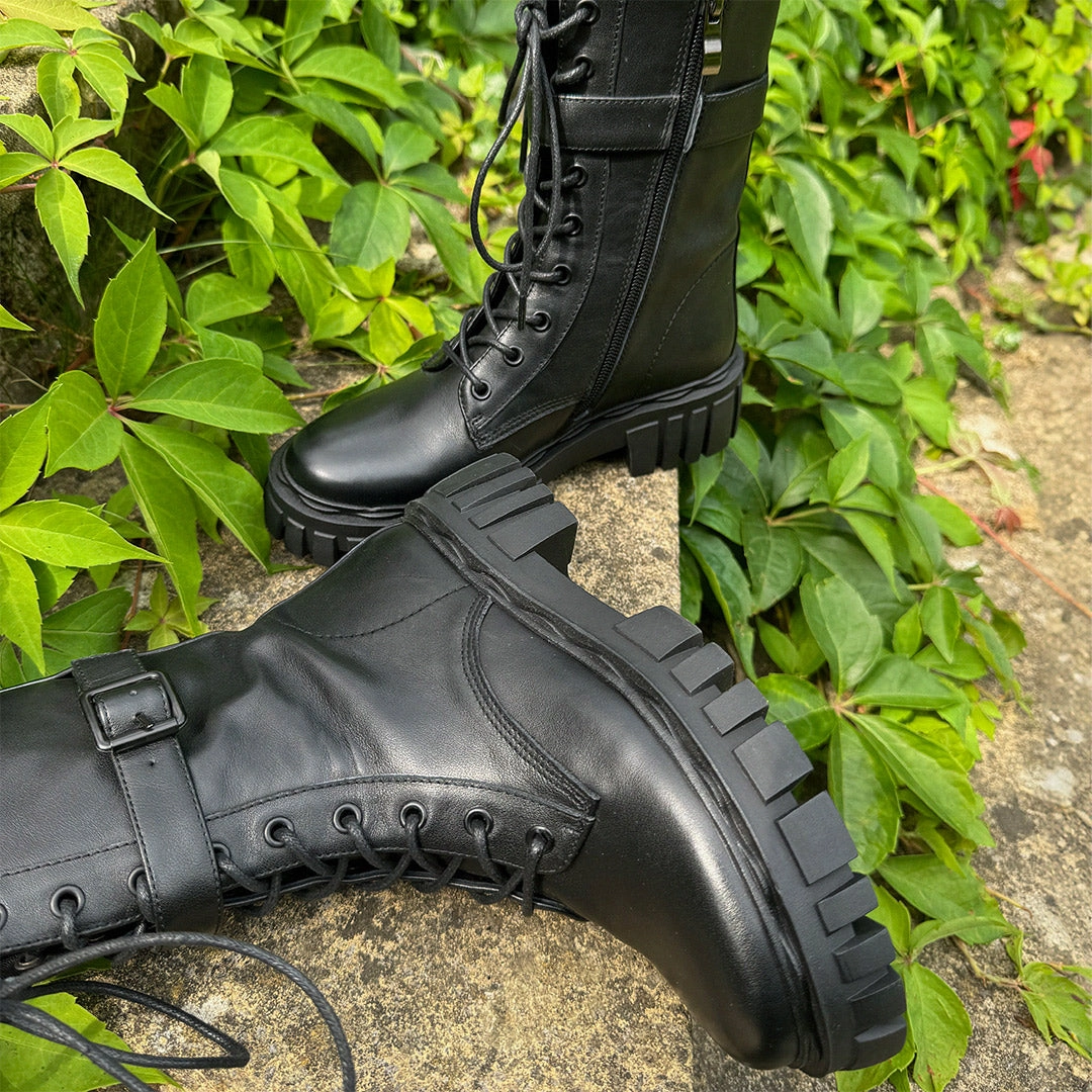 Boots With A Small Heel *CAMMI - lace up belted army boots