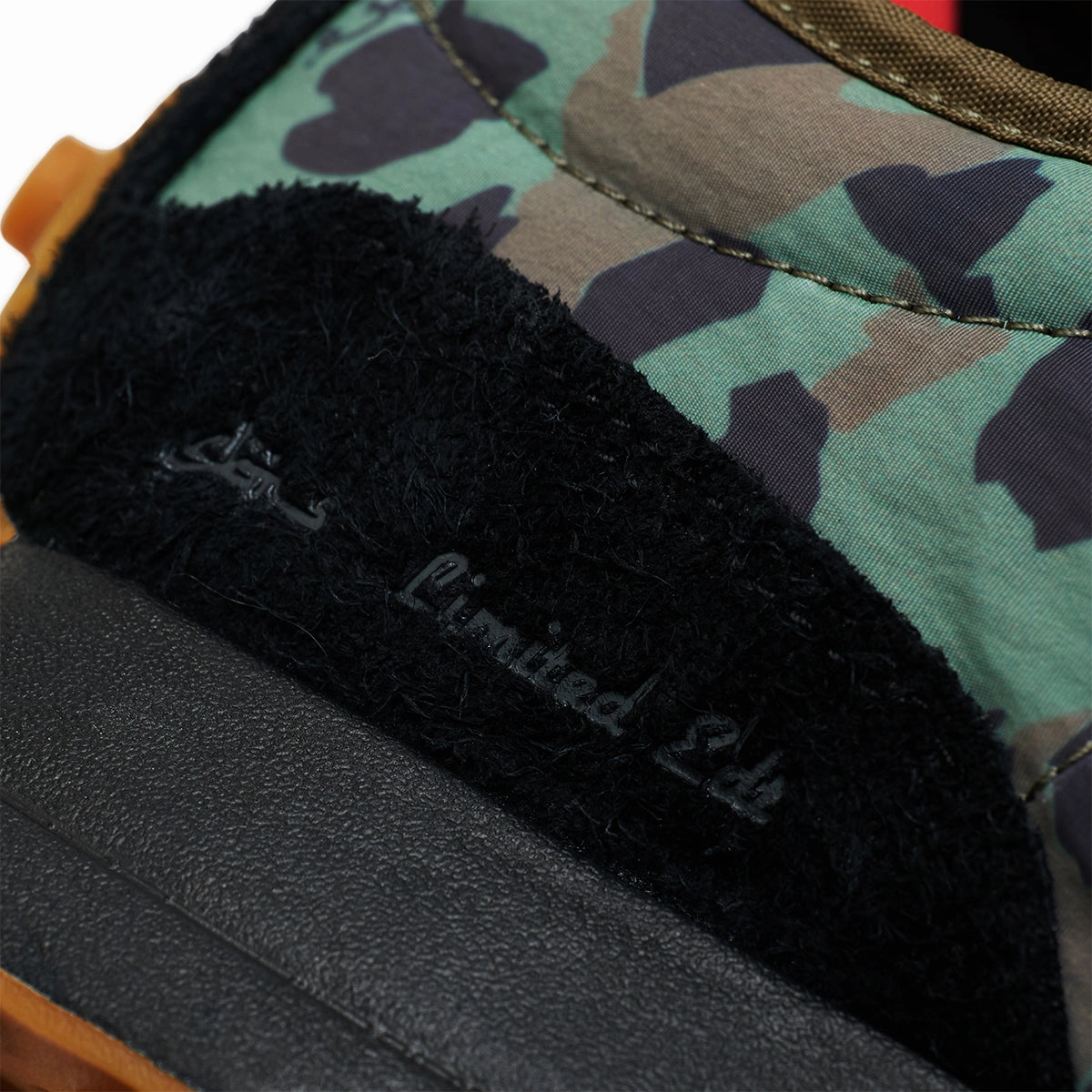   Limited Edt   SBTG 327 'Urban Islander' New Balance 1906 Size 14