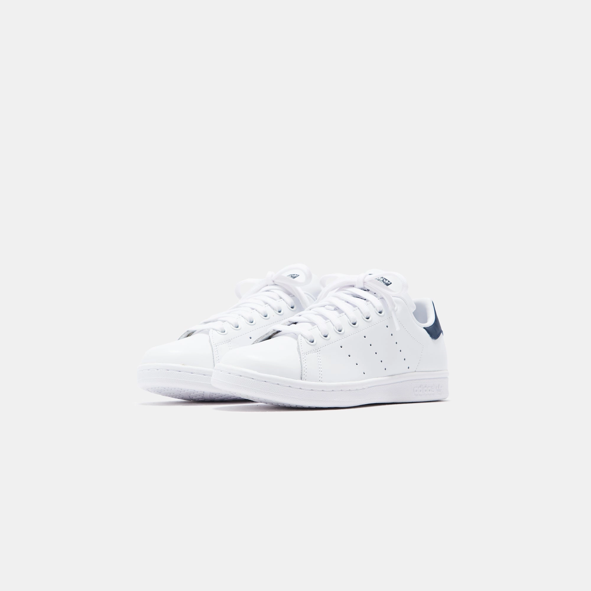 adidas Originals WMNS Stan Smith - White / New Navy Adidas Rockstar Shoes