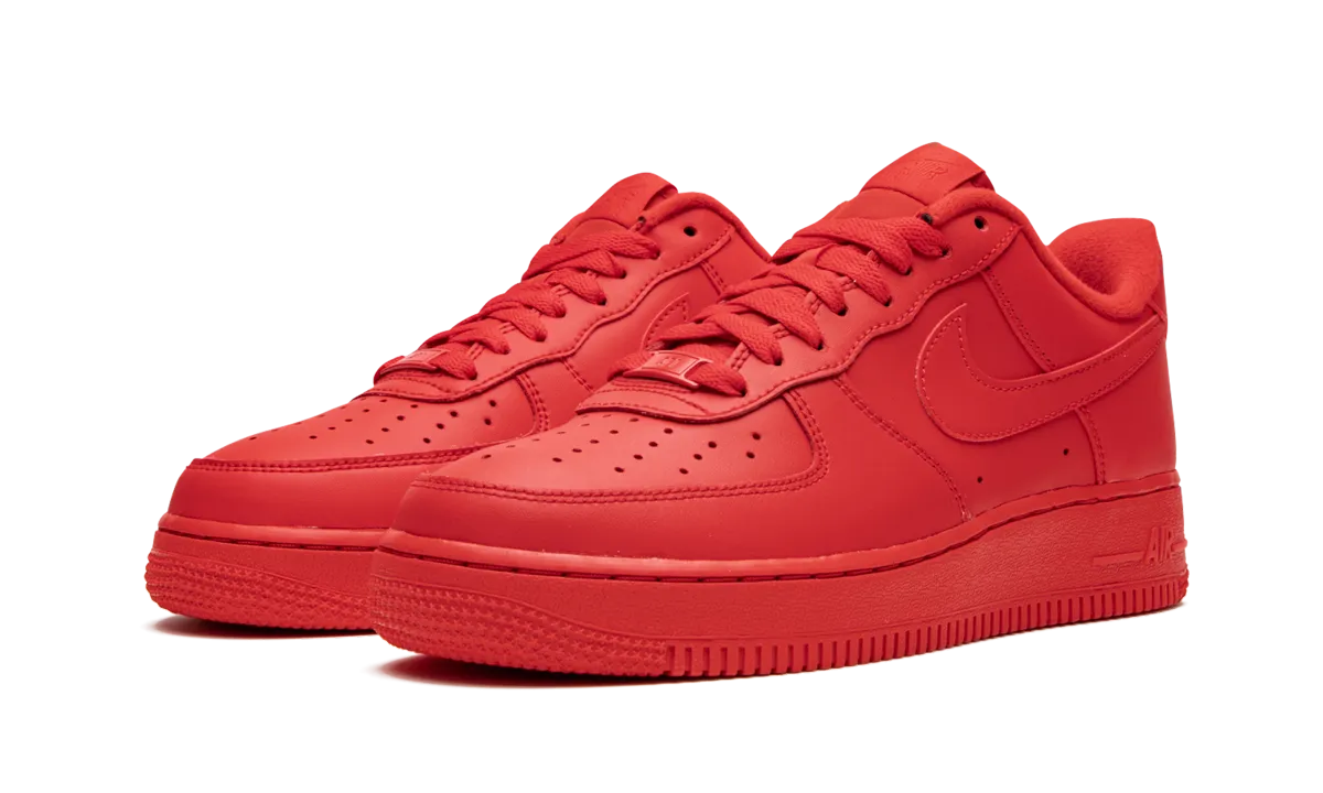 Air Force 1 '07 LV8 "Triple Red" Bata Shoes Casual