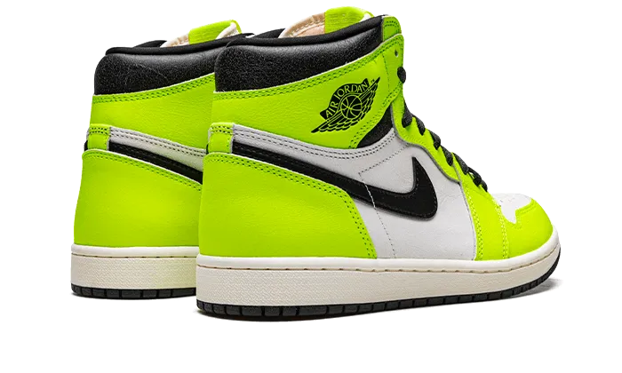 Basketball Sneakers 90s Air Jordan 1 High OG Visionaire (Volt)