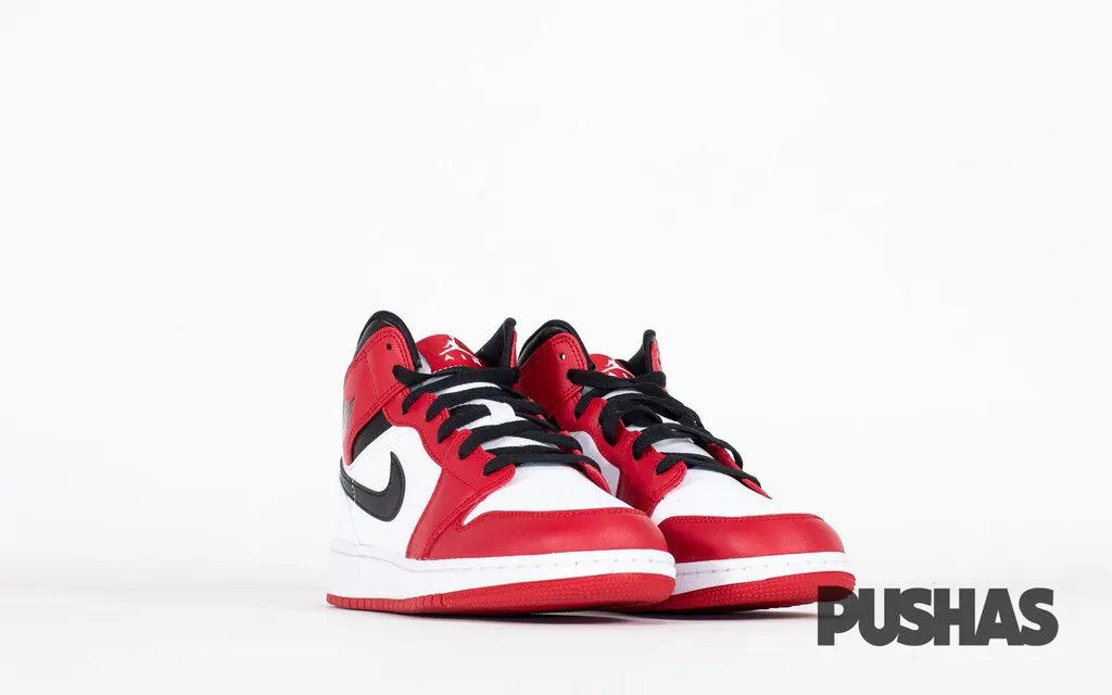 Basketball Sneakers Air Jordan 1 Mid 'Chicago White Heel'