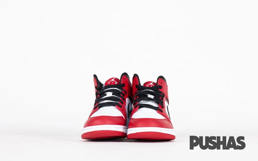 Smiles Sneakers Air Jordan 1 Mid 'Chicago White Heel'