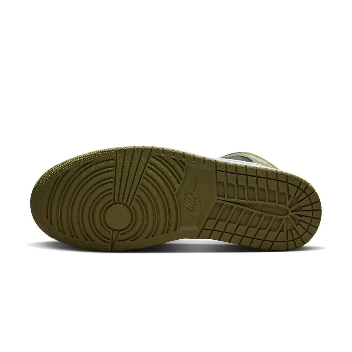 Minimal Sneakers Air Jordan 1 Mid 'Sequioa'