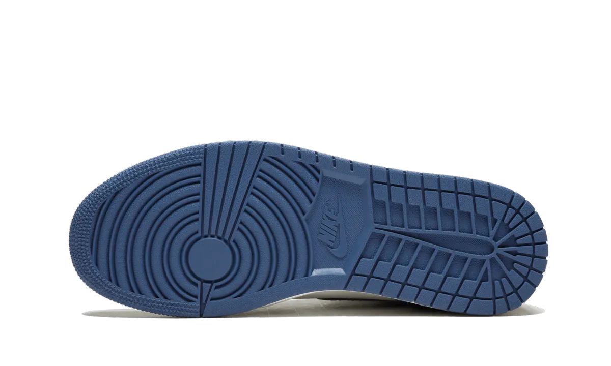 Sneakers Shop New York Air Jordan 1 Retro High OG "Blue Moon"