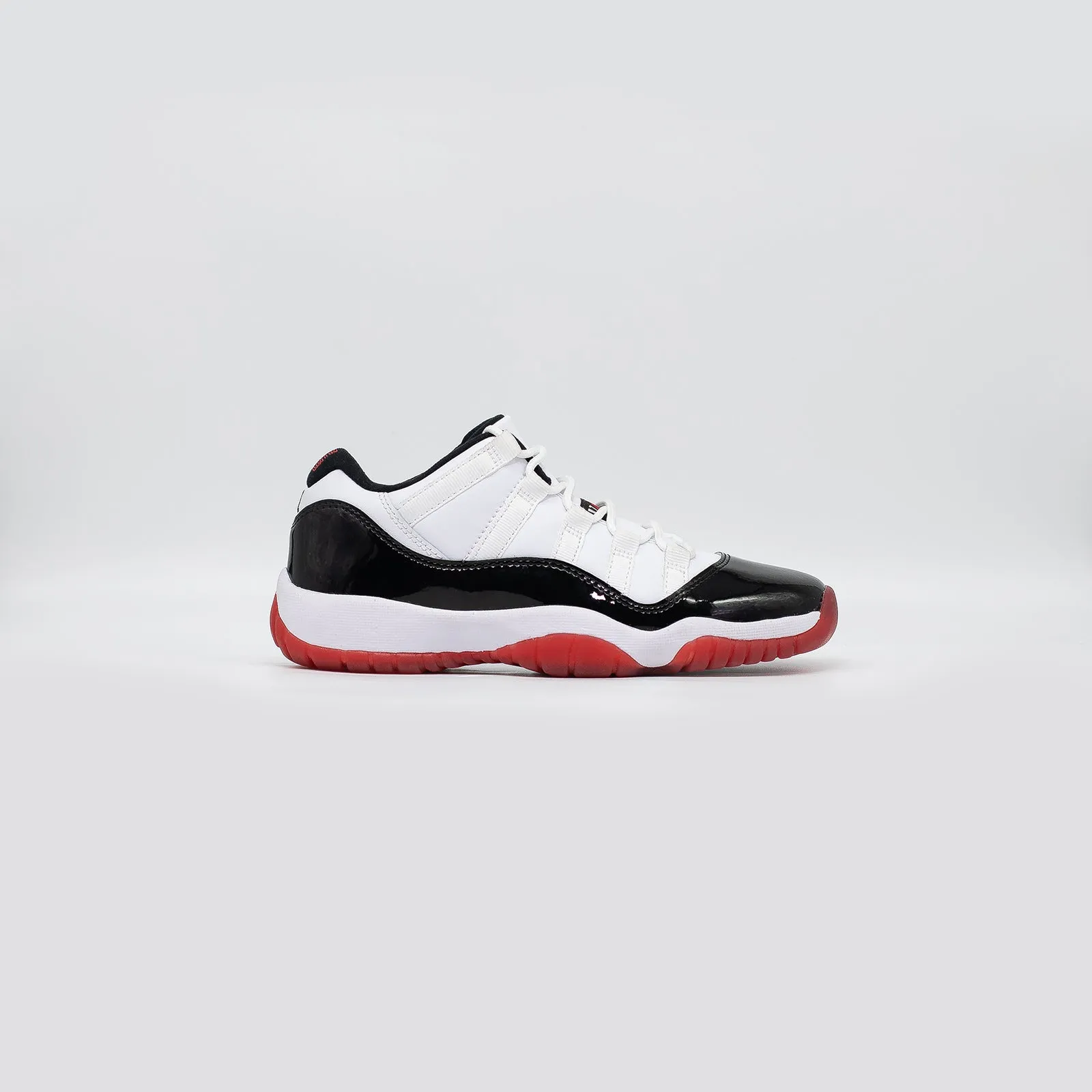 2002r Sneakers Air Jordan 11 Low (GS), Concord- Bred