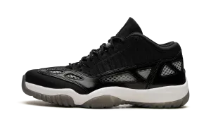 Air Jordan 11 Low IE "Black/White" Sneakers Soft 7