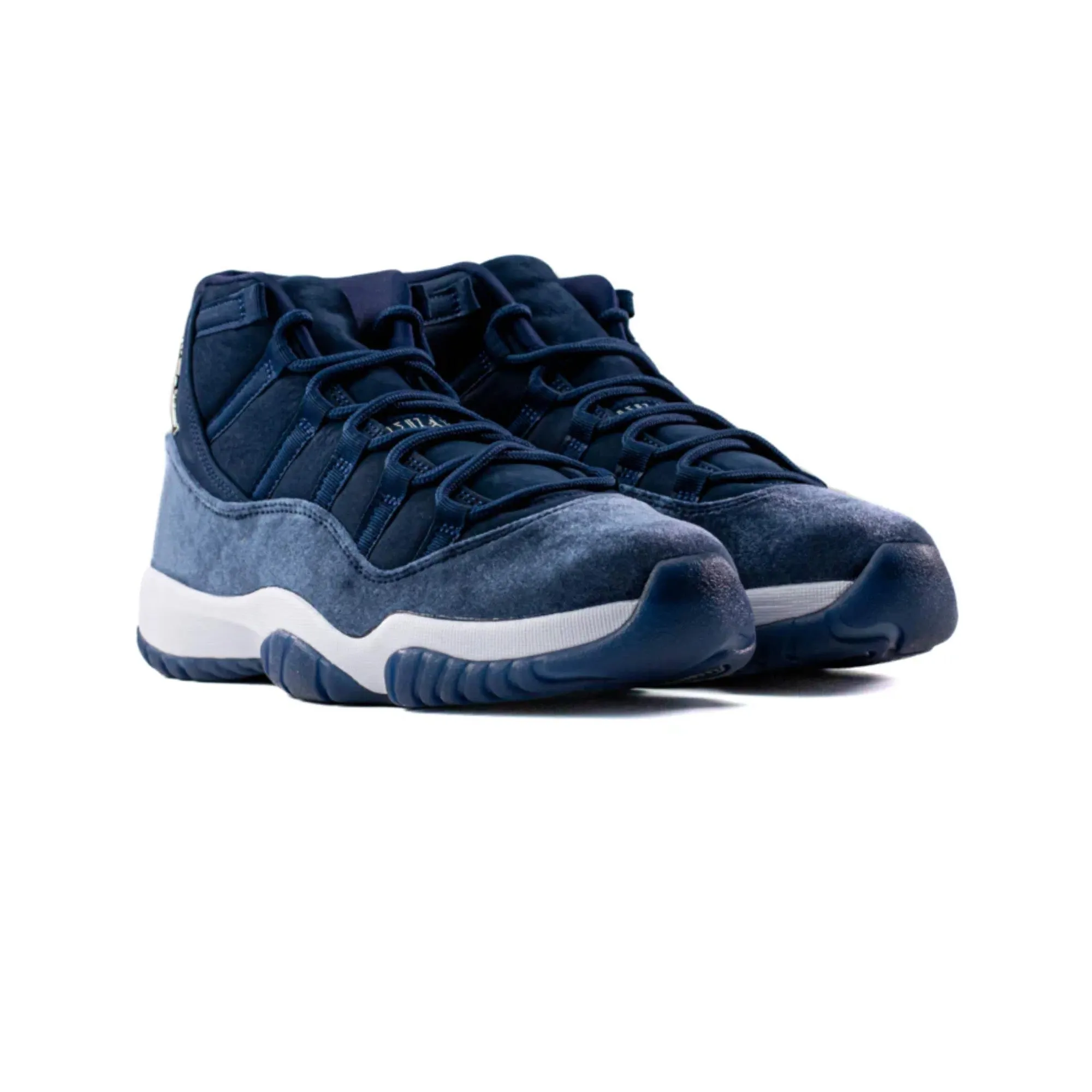 Air Jordan 11 Retro 'Midnight Navy' Women's (2022) Straye Sneakers