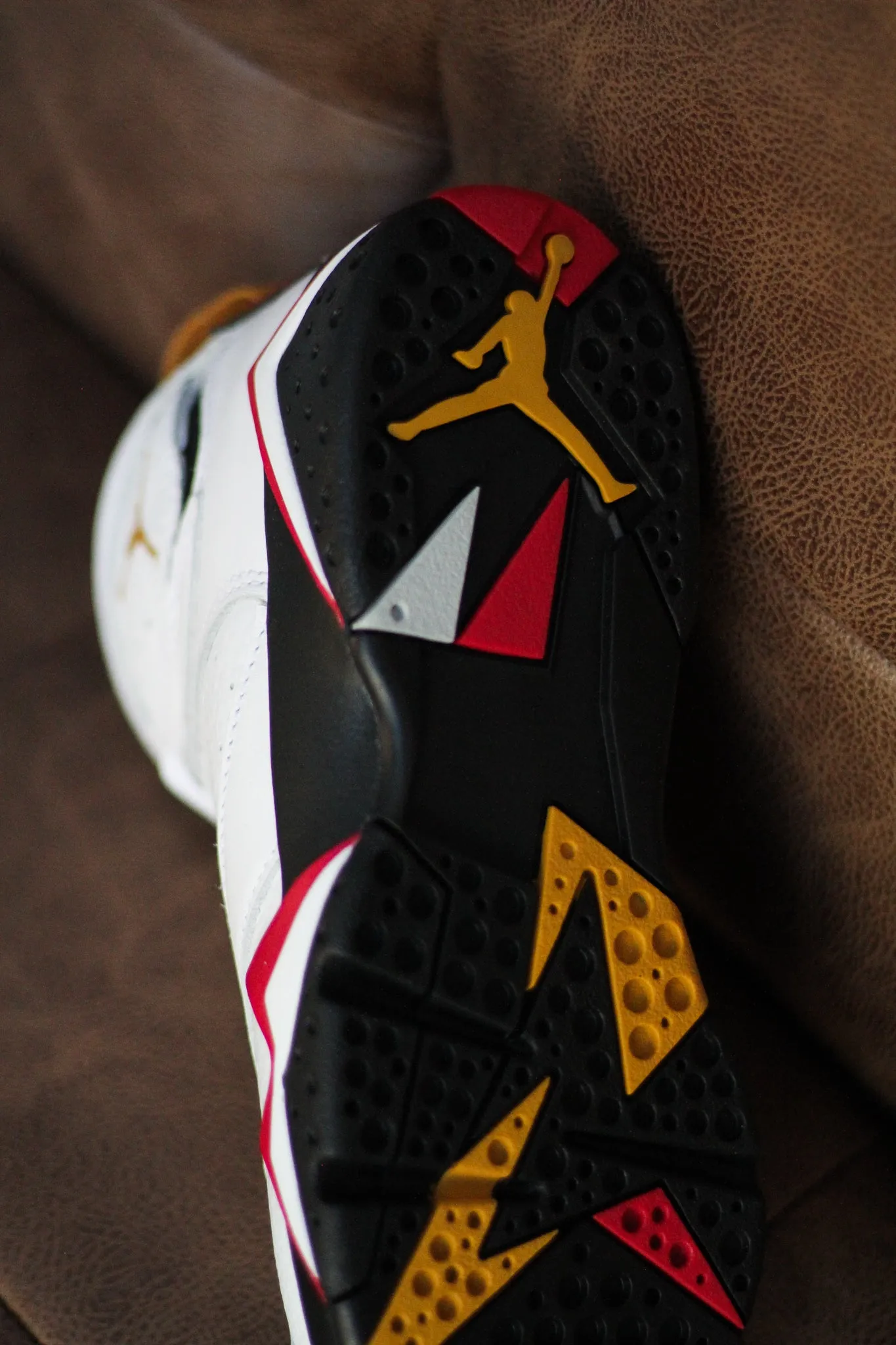 AIR JORDAN 7 RETRO (GS) "CARDINAL" Sustainable Sneakers