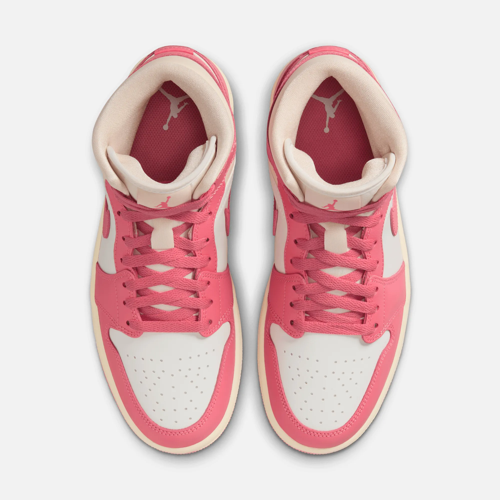 Sneakers And Aetna Air Jordan Women's 1 Mid Guava Ice