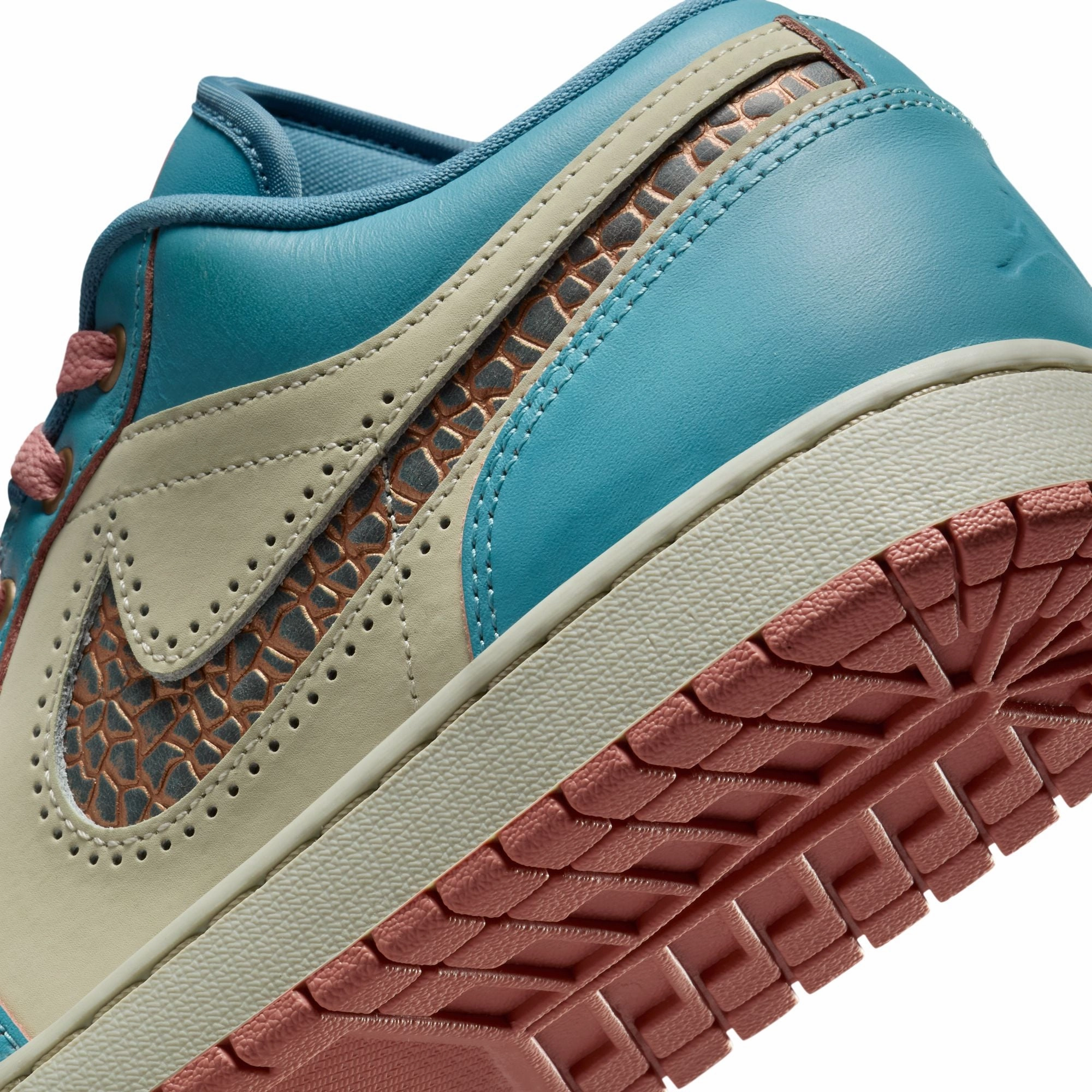 AIR JORDAN 1 LOW SE DENIM TURQ/SMOKEY BLUE-RED STARDUST IM8120-464 Nike Low Dunk Sneakers