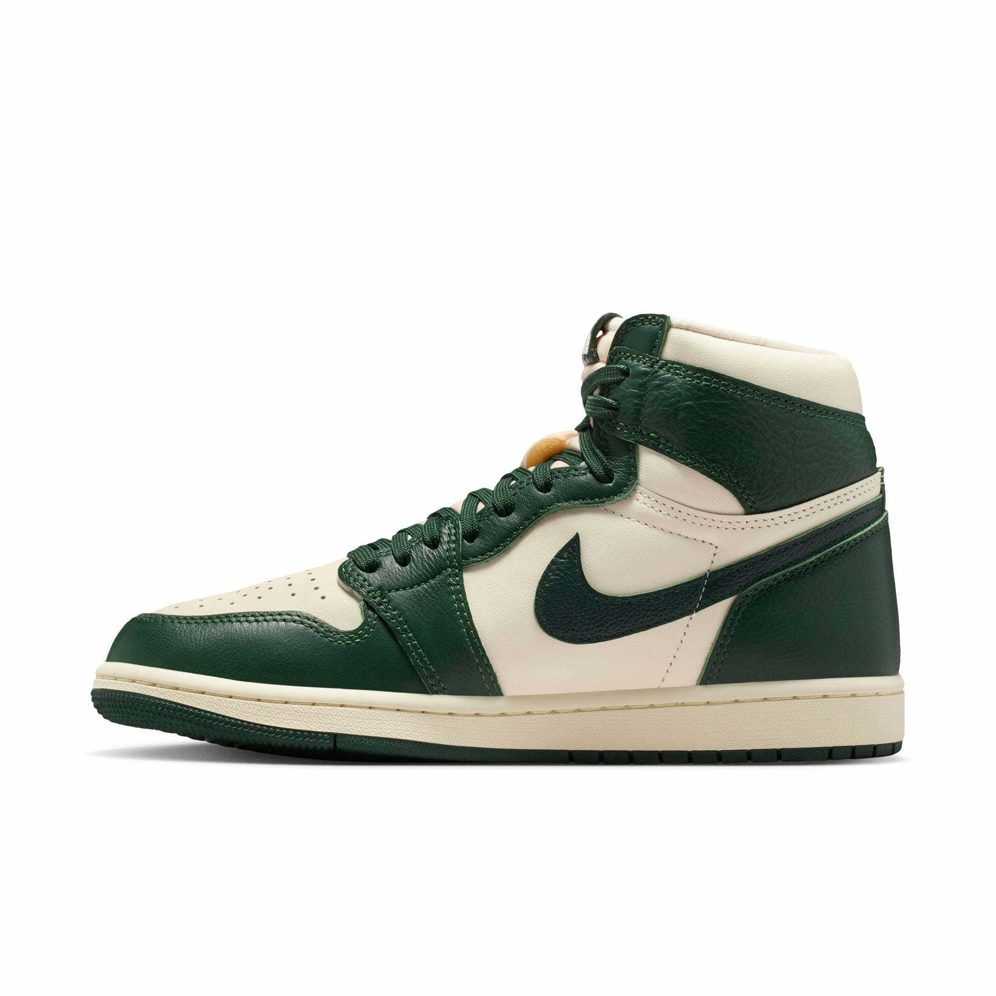 Stylish Sneakers With Arch Support Air Jordan 1 Retro High OG "Pro Green"Women's ShoesColor:Pale Ivory/pro Green-fir-coconut MilkFD2596-101