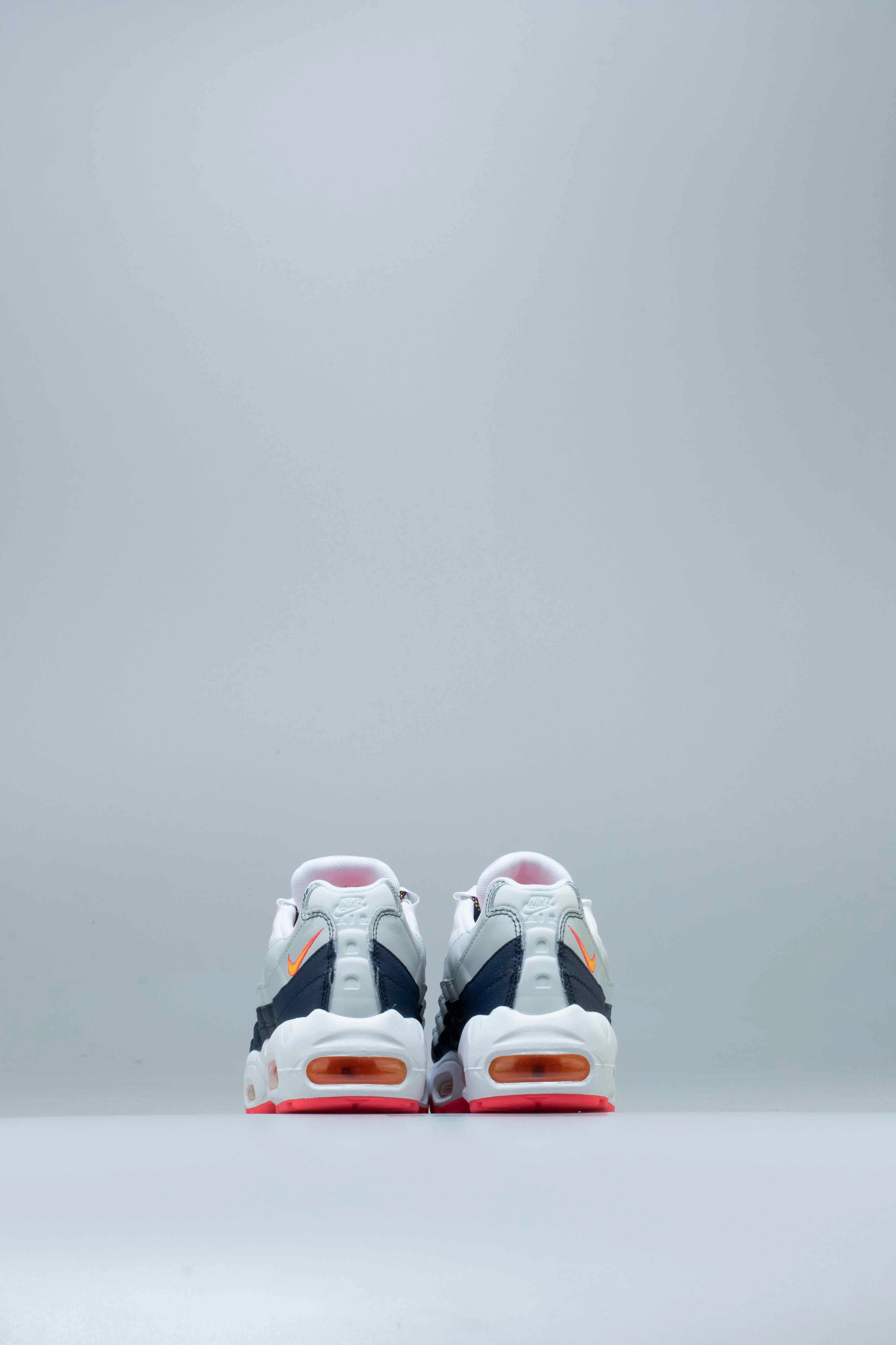 Nike Gore Tex Shoes Air Max 95 Womens Shoe - Midnight Navy/Laser Orange/Pure Platinum