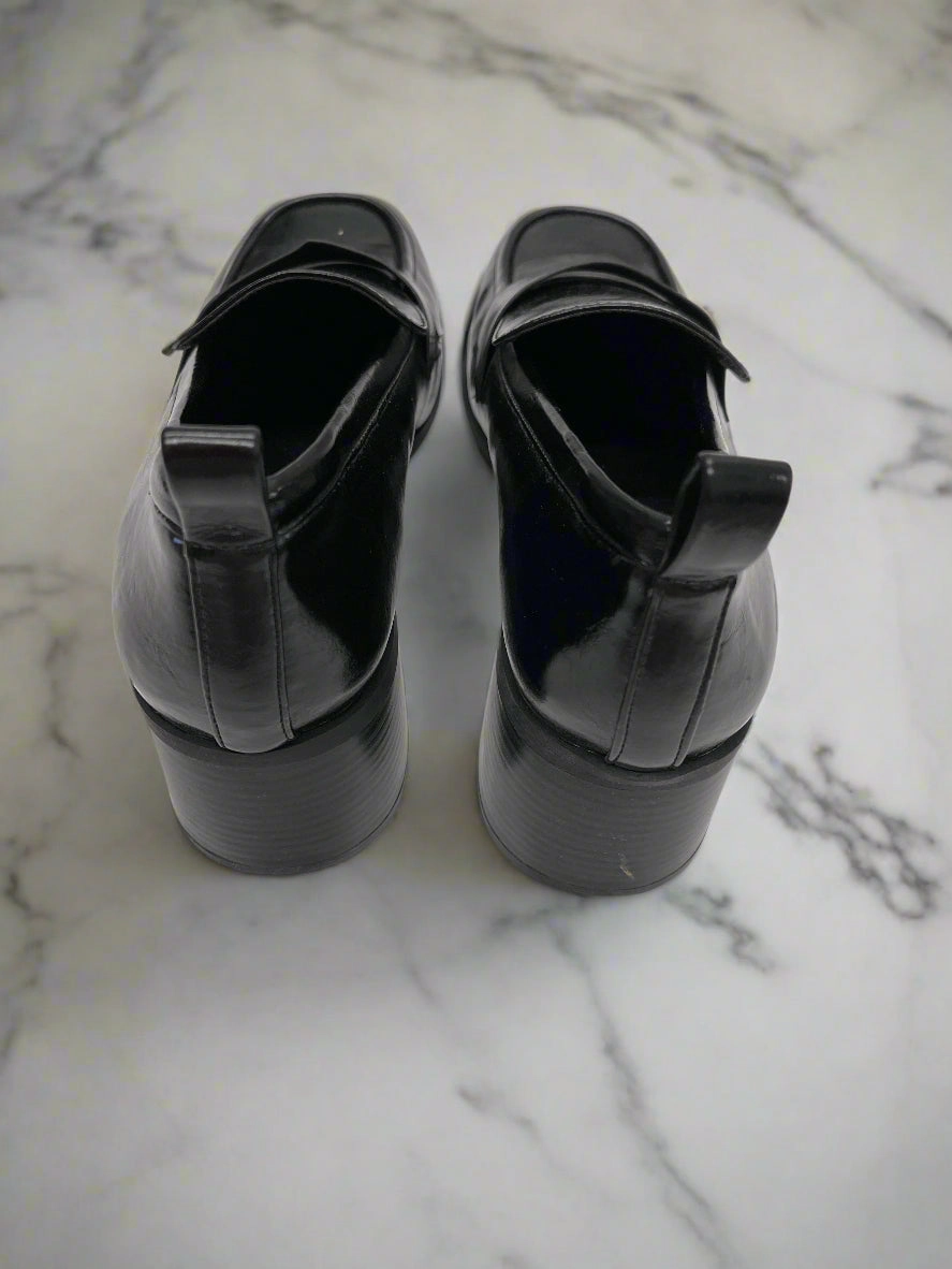 Womens Abercrombie & Fitch Dress Shoes, Size 9 Air Max Pre-day Casual Shoes