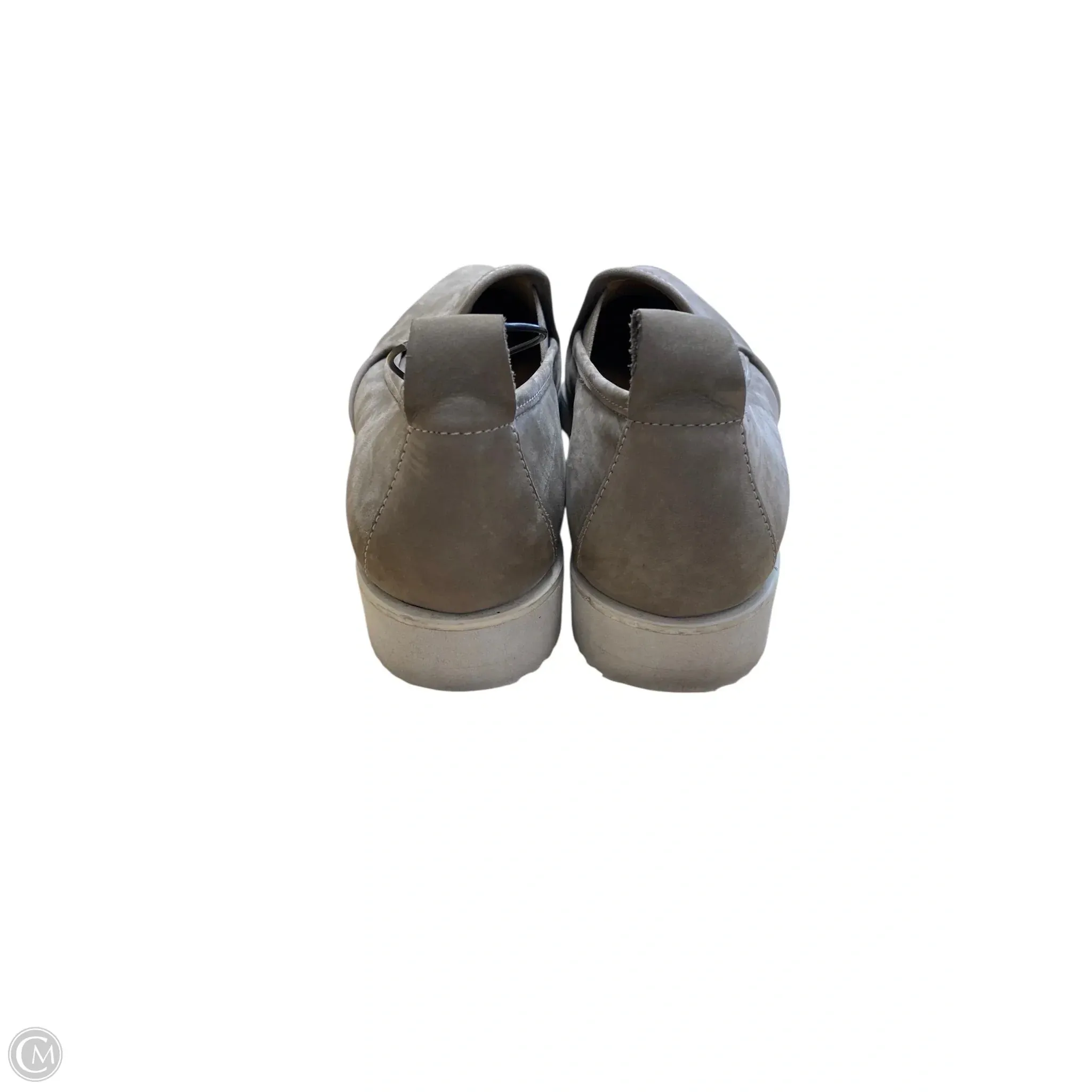 Stability Casual Shoes Shoes Flats By Everlane In Gold, Size: 7.5