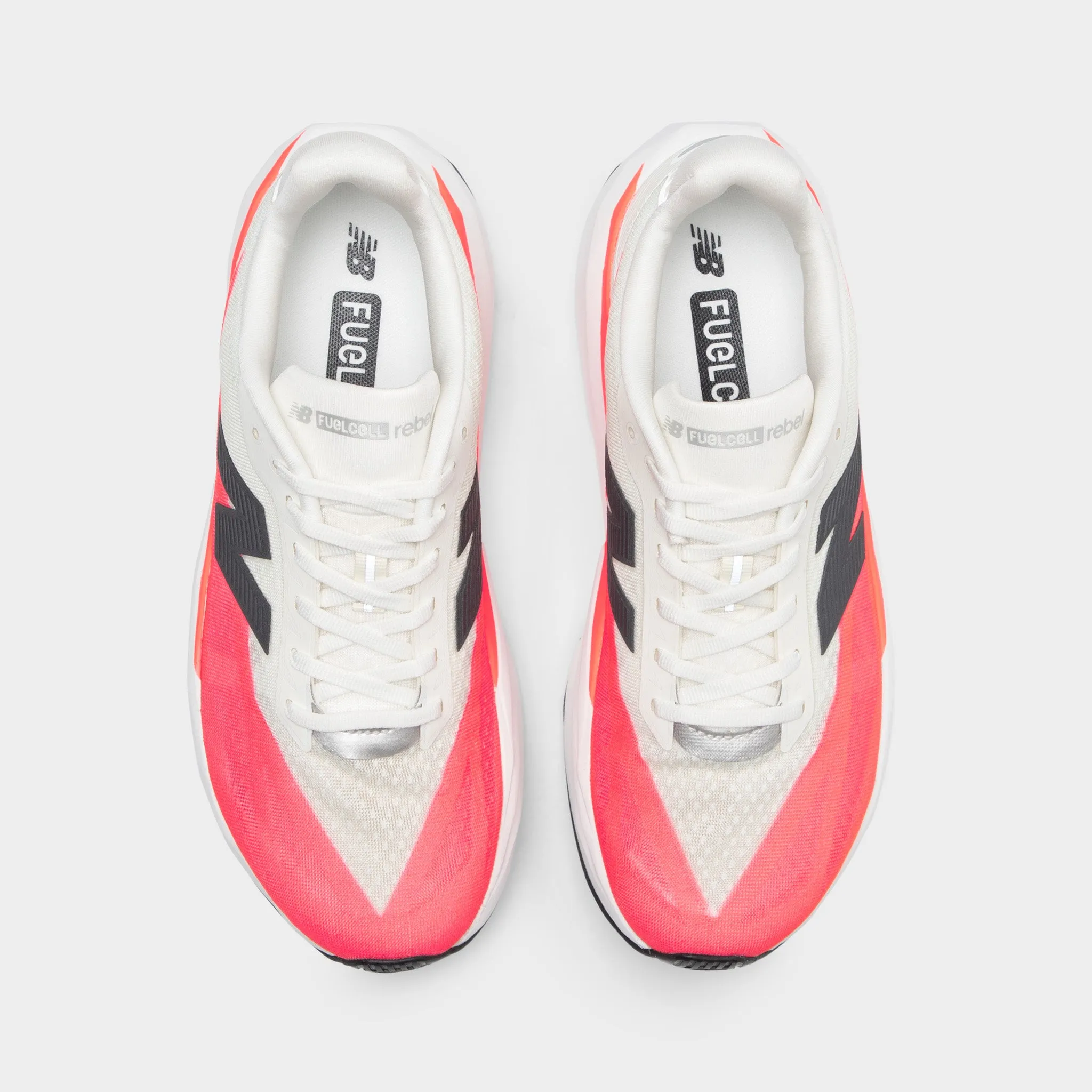 New Balance 1906 Sea Salt Eclipse True Red Unisex Shoe New Balance FuelCell Rebel v5 White / Pink