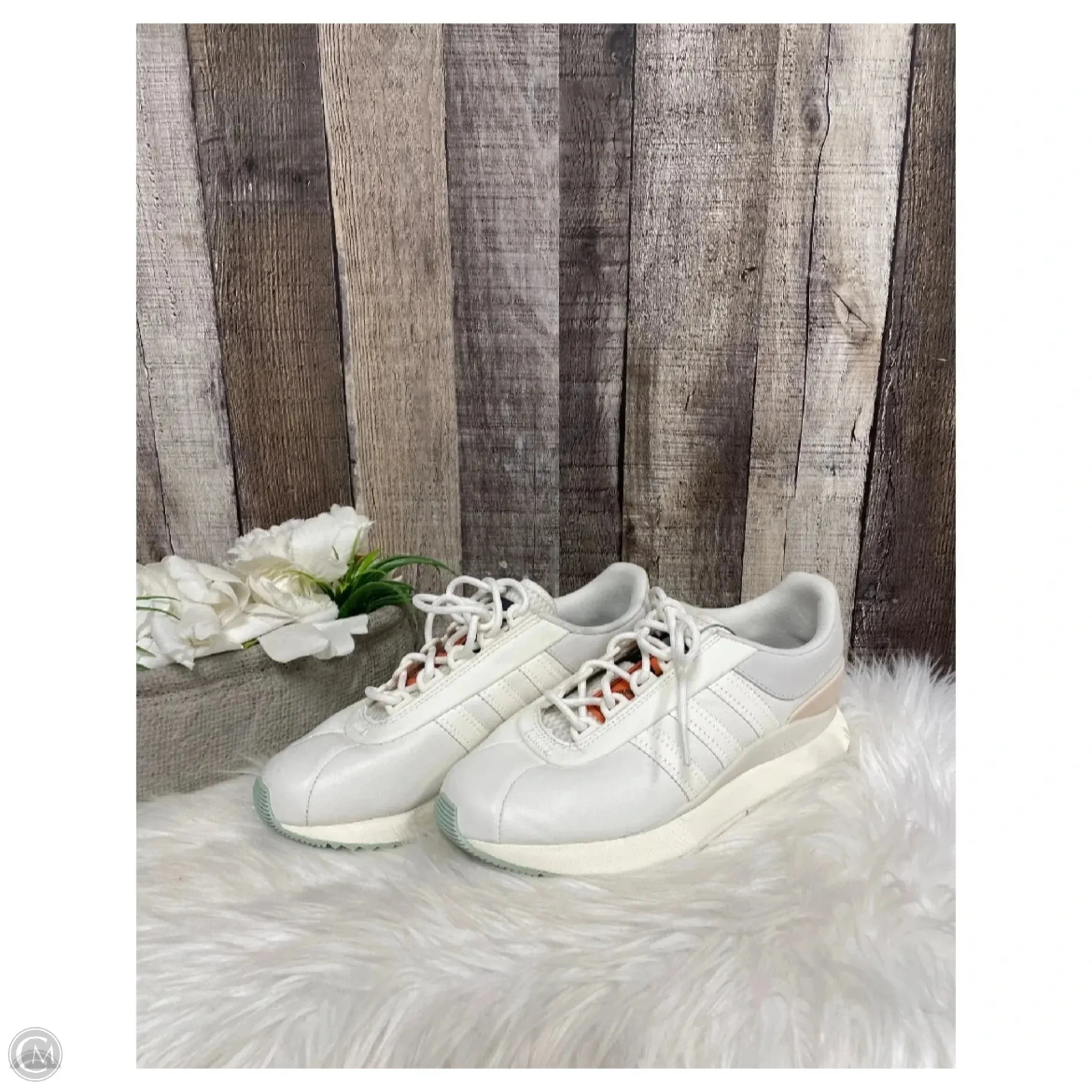 Motion Control Casual Shoes Shoes Athletic By Adidas In Ivory, Size: 7