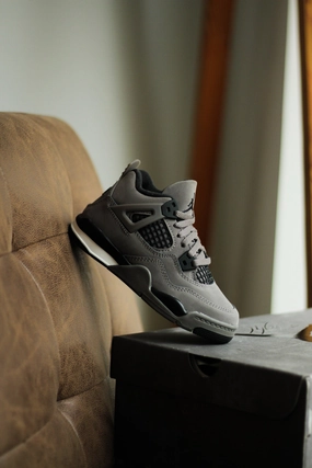 JORDAN 4 RETRO (PS) "CAVE STONE/BLACK-PHANTOM" Vince Camuto Sneakers