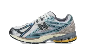 New Balance 9060 Navy Blue New Balance 1906R Metallic Teal