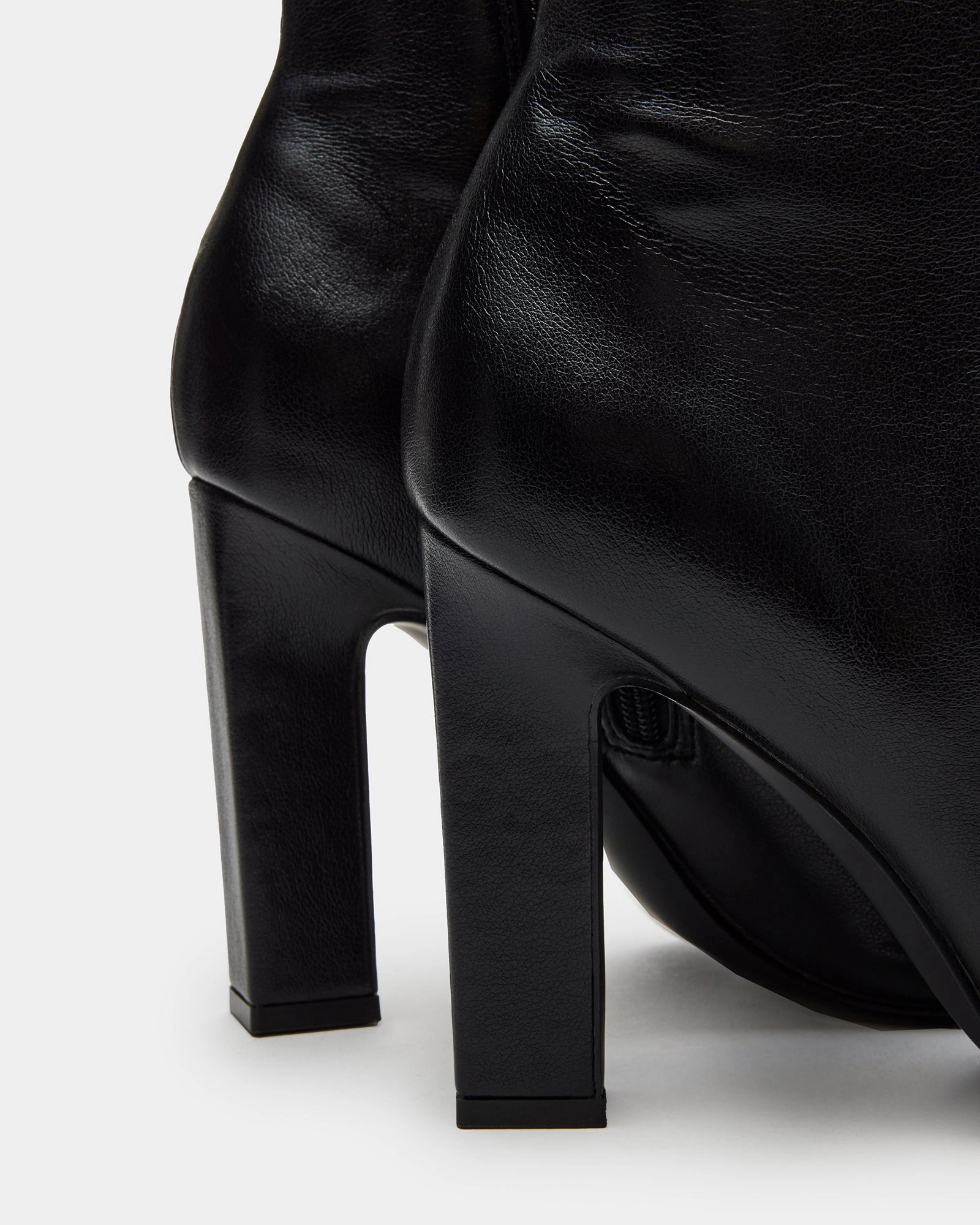 ARIA BLACK Cowgirl Boots With High Heels