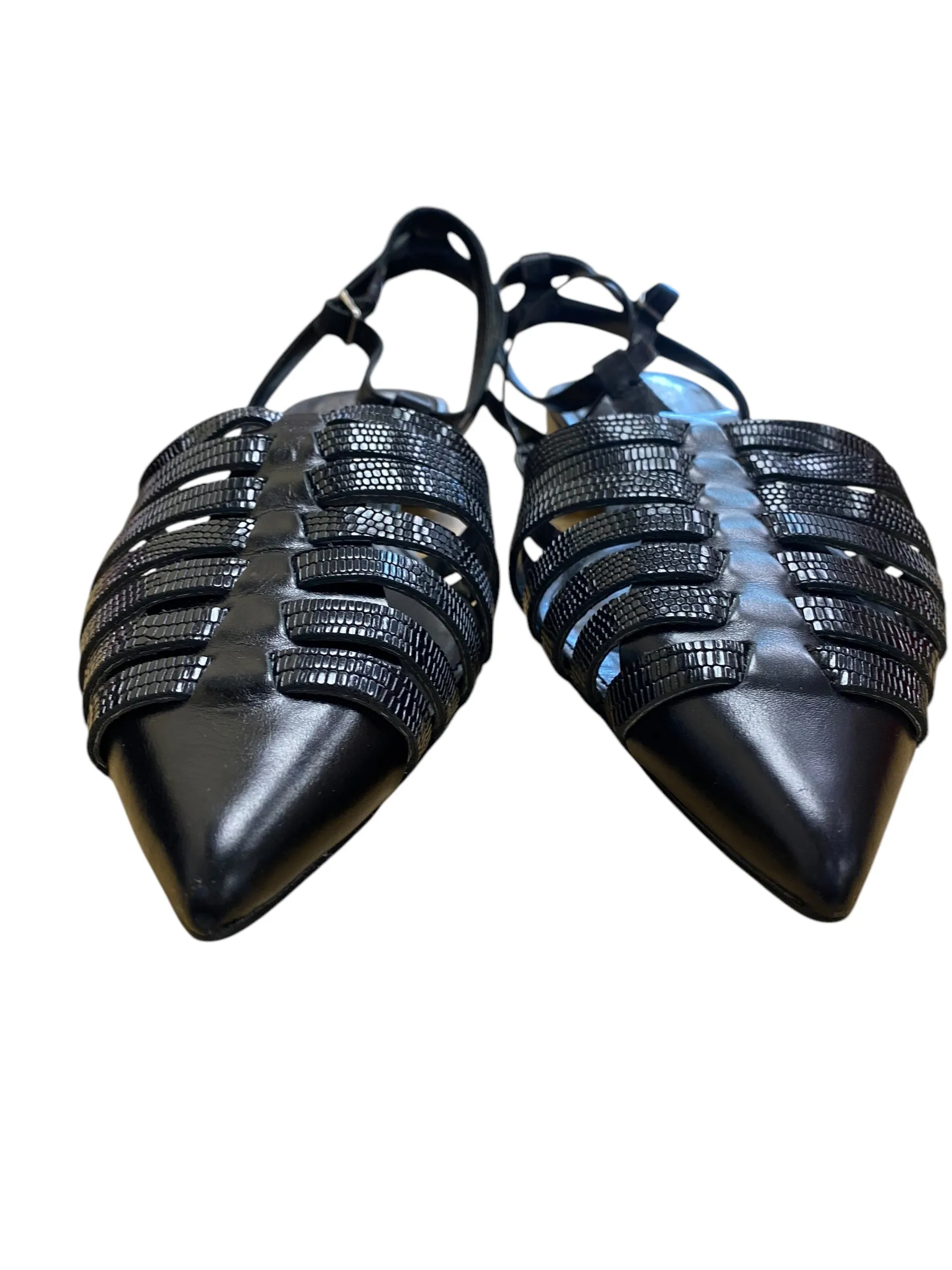 Bow Flat Shoes Shoes Flats By Vince Camuto In Black, Size: 10