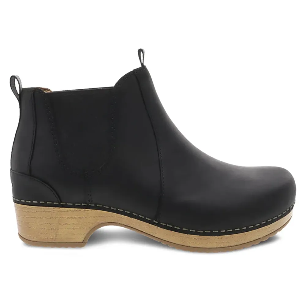 Balenciaga Boots Alaska Becka Leather Bootie