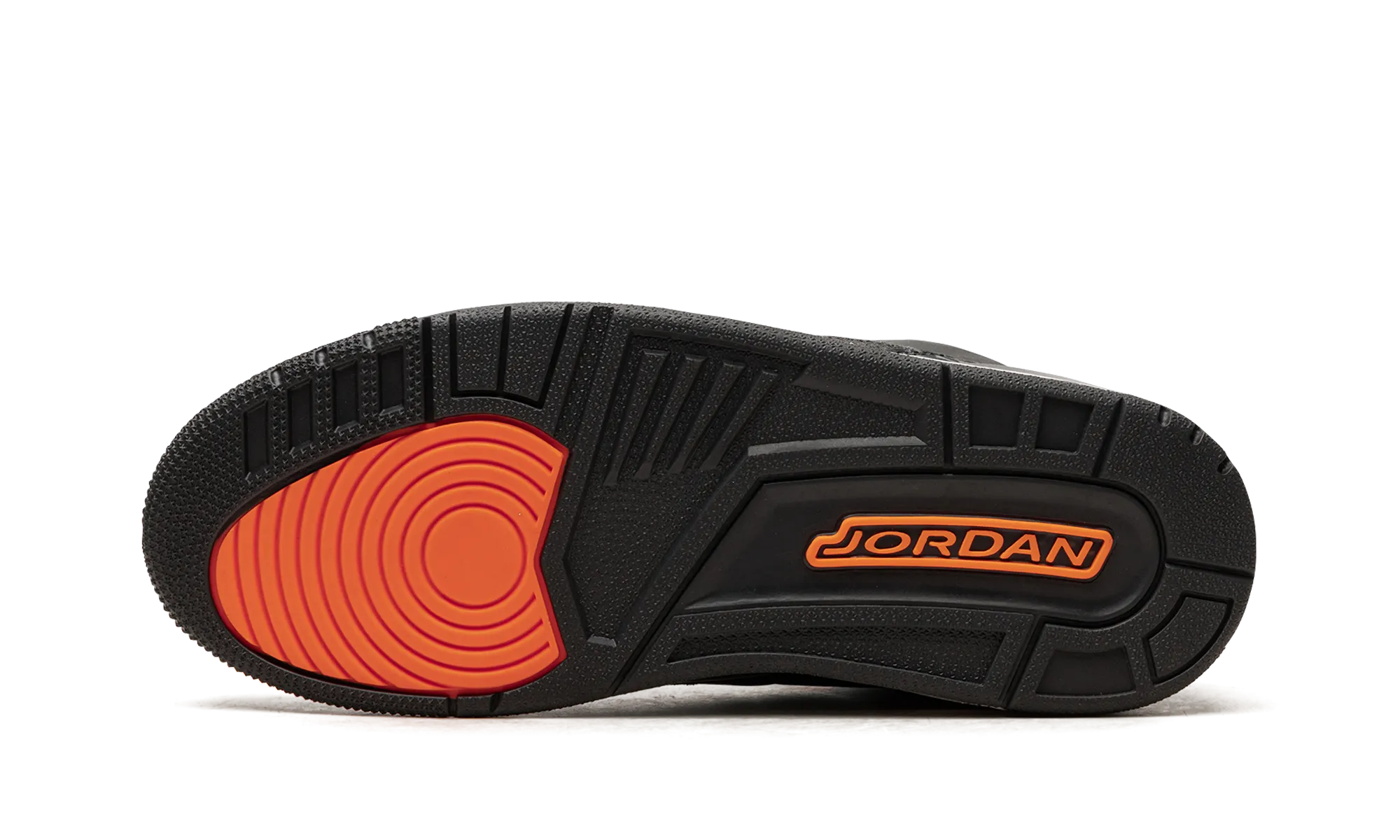 Air Jordan 3 "Fear (2023)" Different Ways To Lace Sneakers