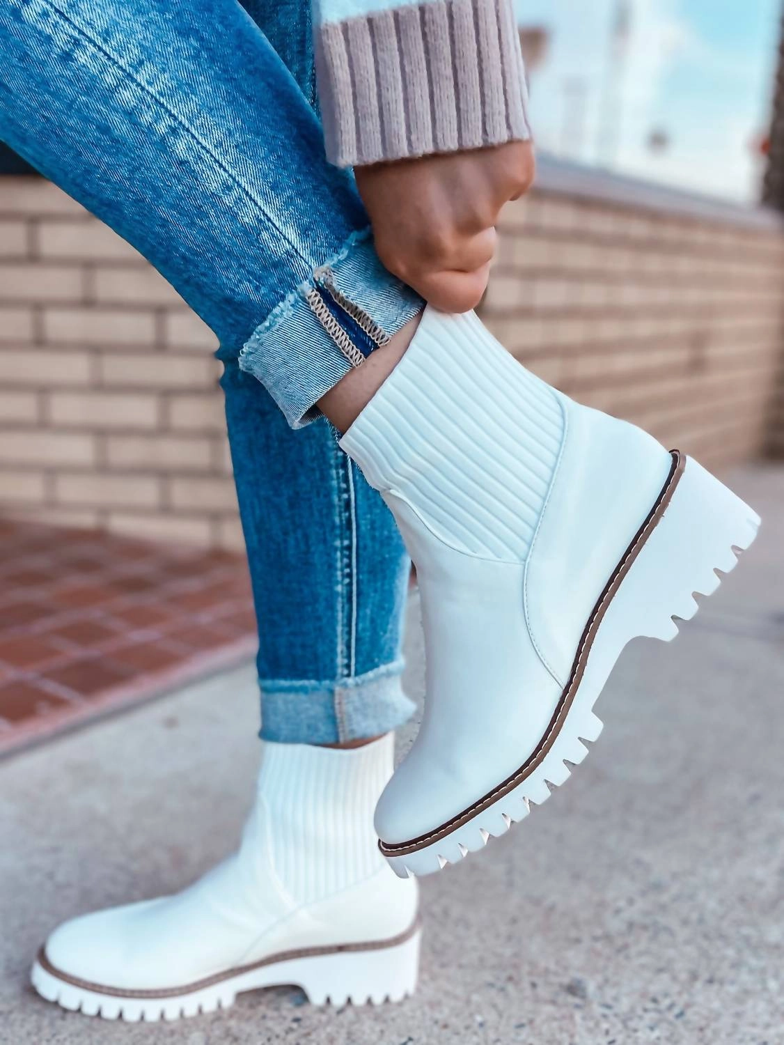 Ed Hennings Boots Blaire Boots In White