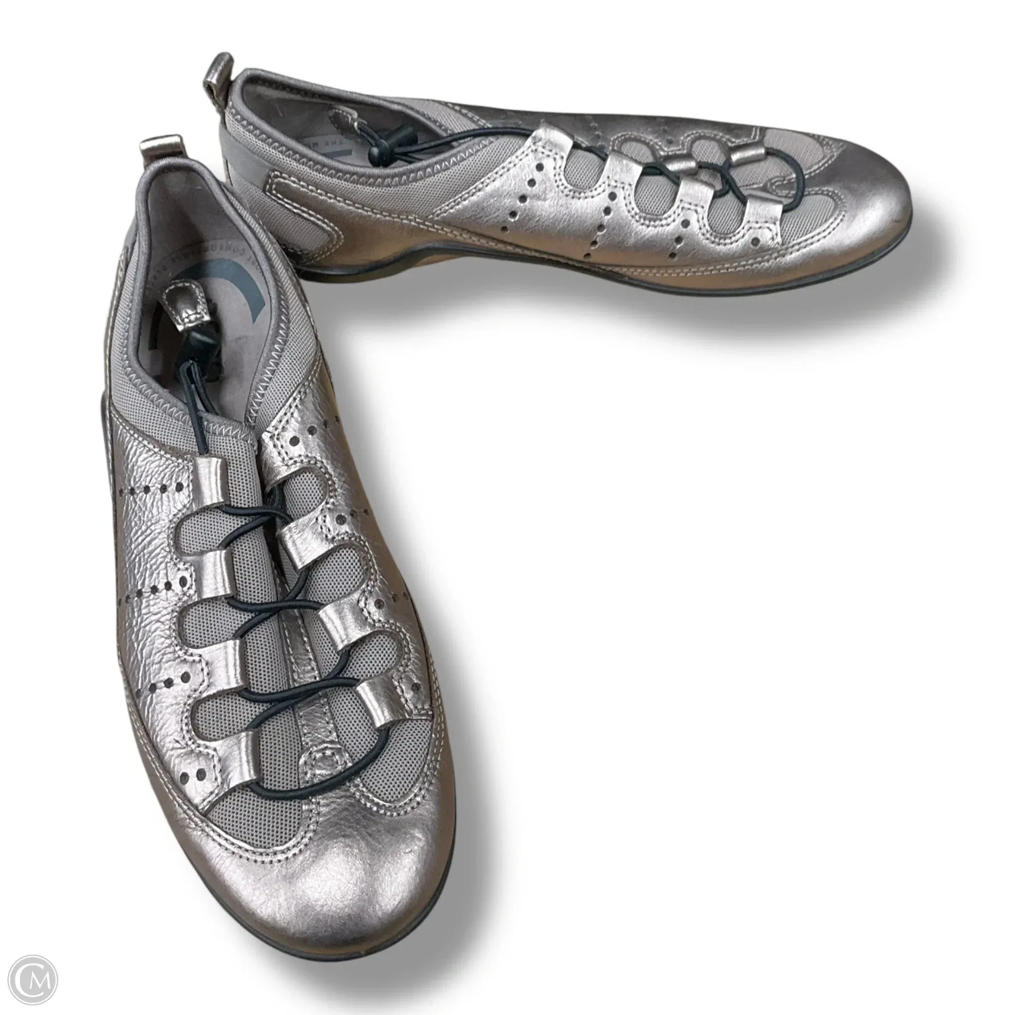 Johnston And Murphy Casual Shoes Shoes Flats By Ecco In Gold, Size: 10