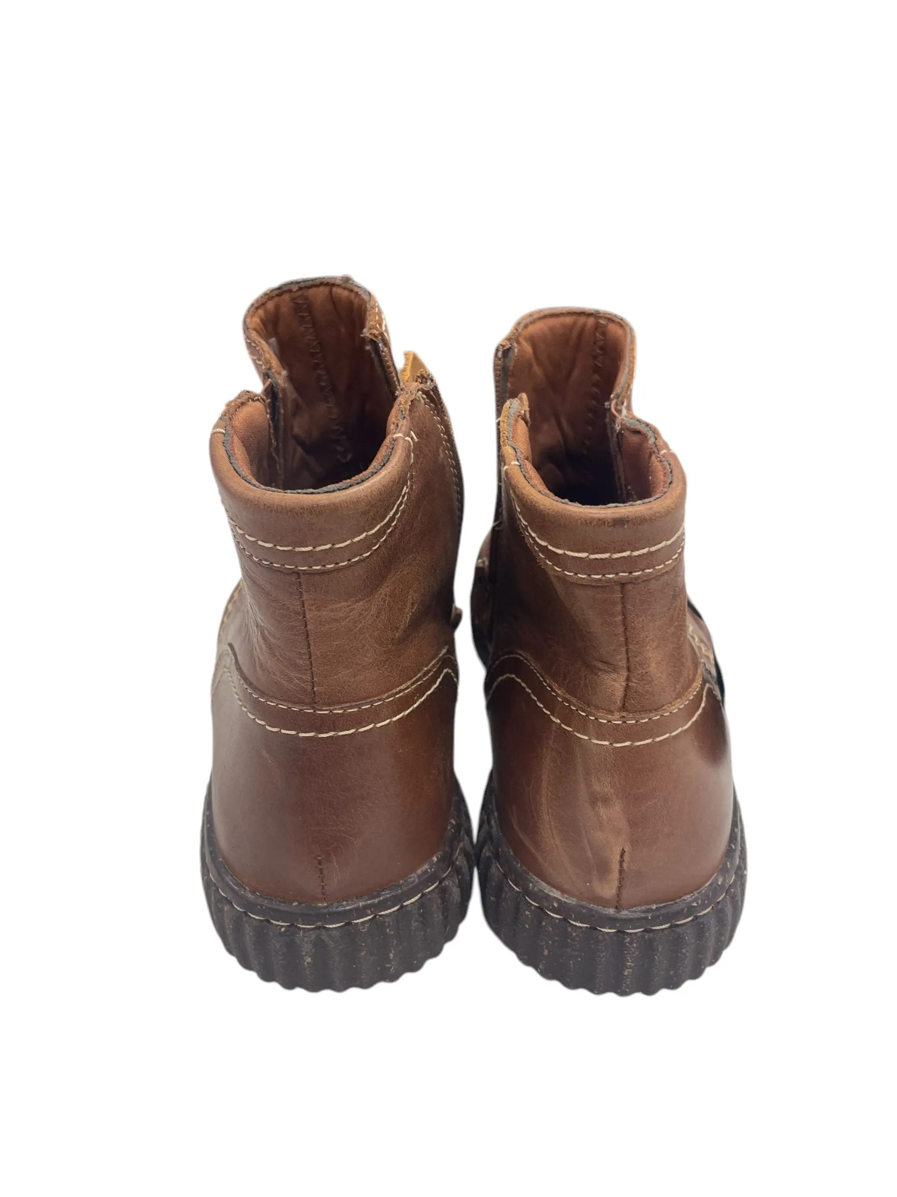 Boots Ankle Flats By Clarks In Brown, Size: 7.5 Paige Boots