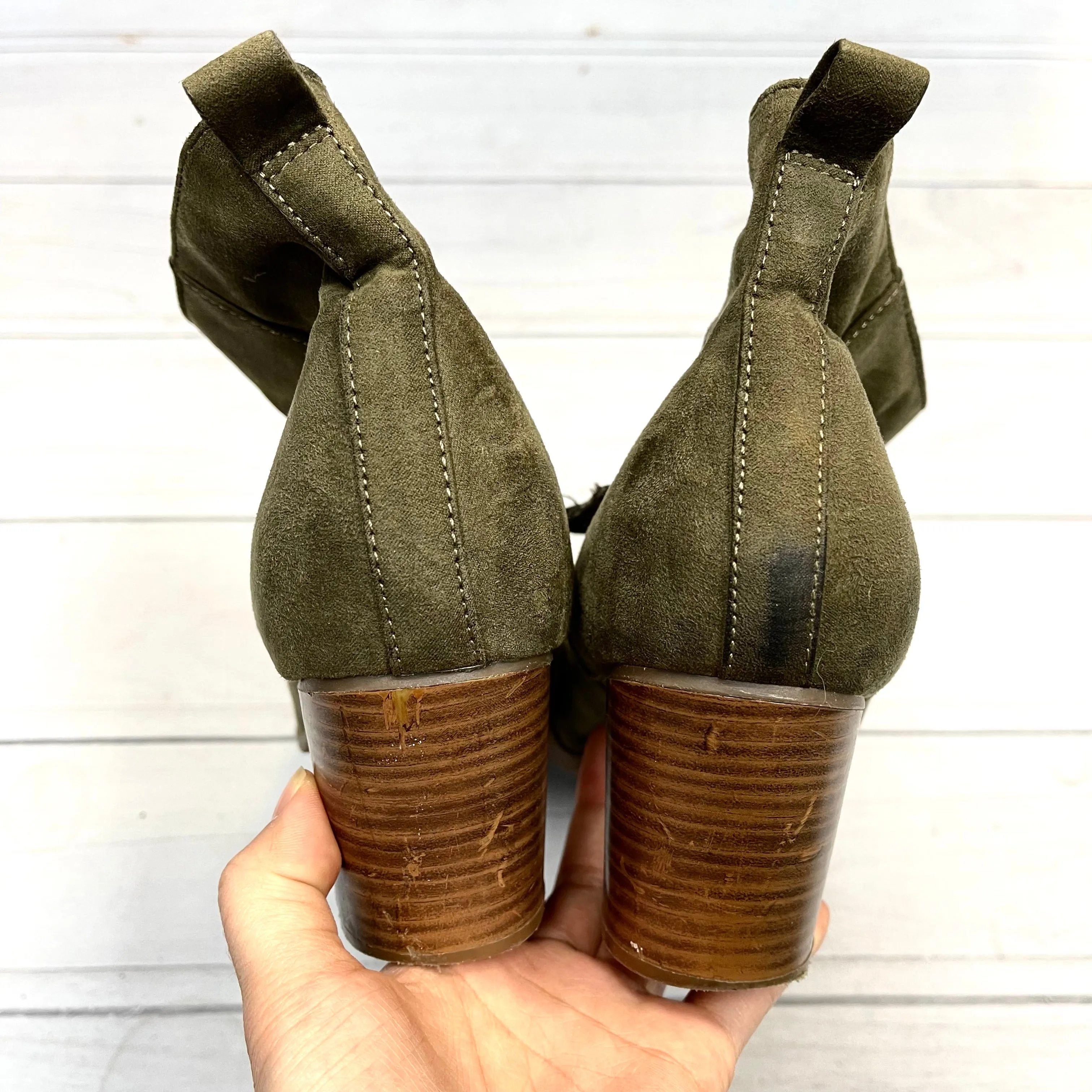 Boots Ankle Heels By Old Navy  Size: 9 Red Chelsea Boots