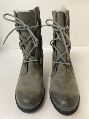 Oil And Slip Resistant Boots Boots Ankle Heels By Sorel In Grey, Size: 8.5