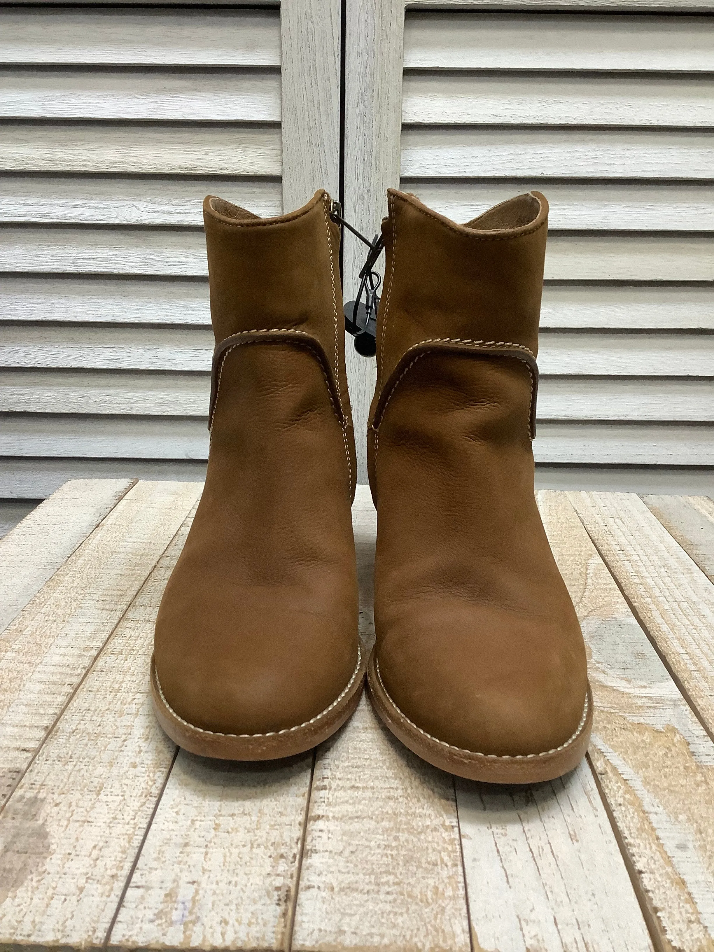 Heeled Knee Boots Boots Ankle Heels By Ugg In Brown, Size: 7