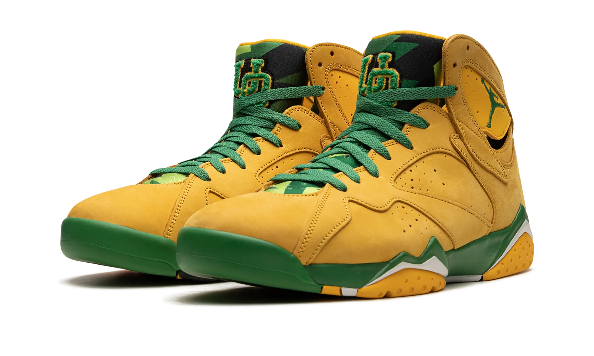 Air Jordan 7 Retro "Oregon PE" Lightweight Hiking Sneakers