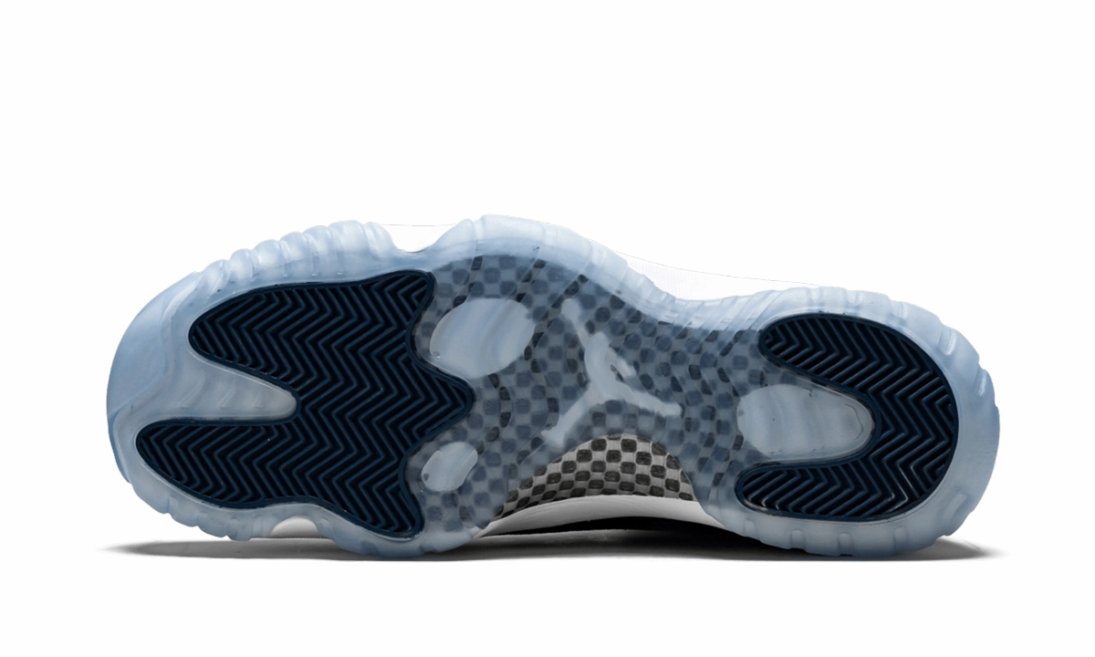 Sneakers For Metatarsalgia Air Jordan 11 Retro Low LE "Blue Snakeskin"