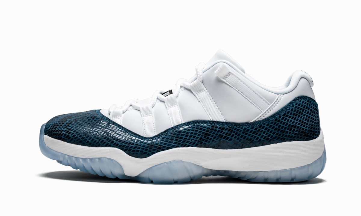 Birkenstock Sneakers Air Jordan 11 Retro Low LE "Blue Snakeskin"