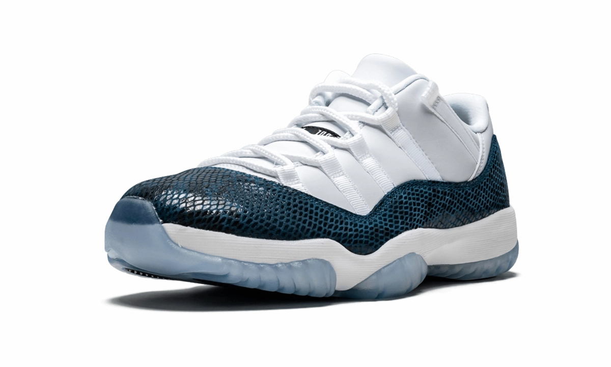 Best Exercise Sneakers Air Jordan 11 Retro Low LE "Blue Snakeskin"