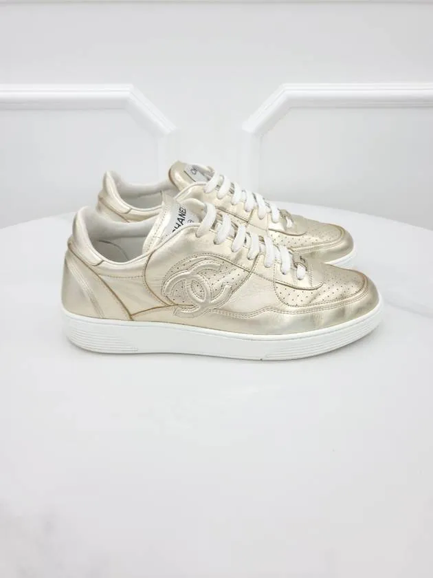 Uno Sneakers Gold Air Force G45081 Chanel