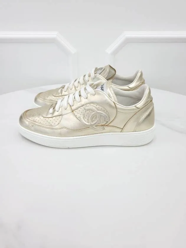 Gat Sneakers Gold Air Force G45081 Chanel