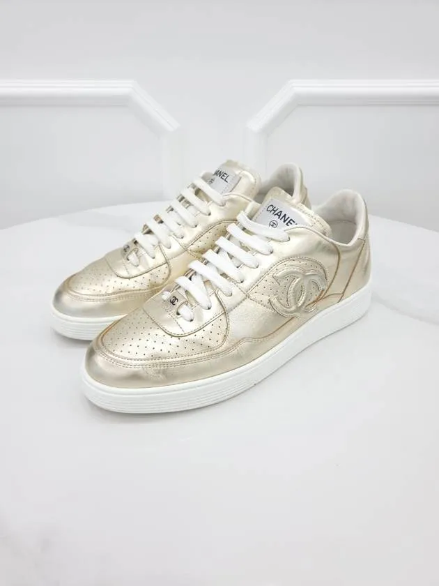 Gold Air Force G45081 Chanel Size 8 Sneakers
