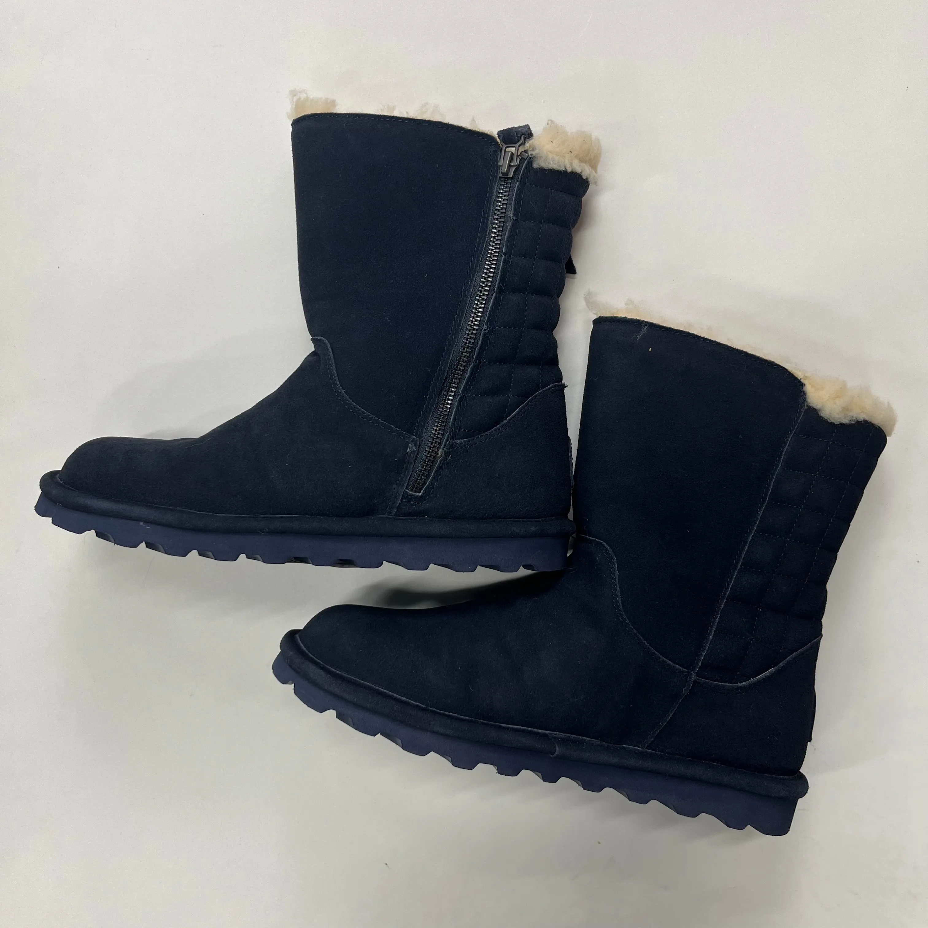 Rick Owens Boots Boots Ankle Flats By Bearpaw  Size: 9