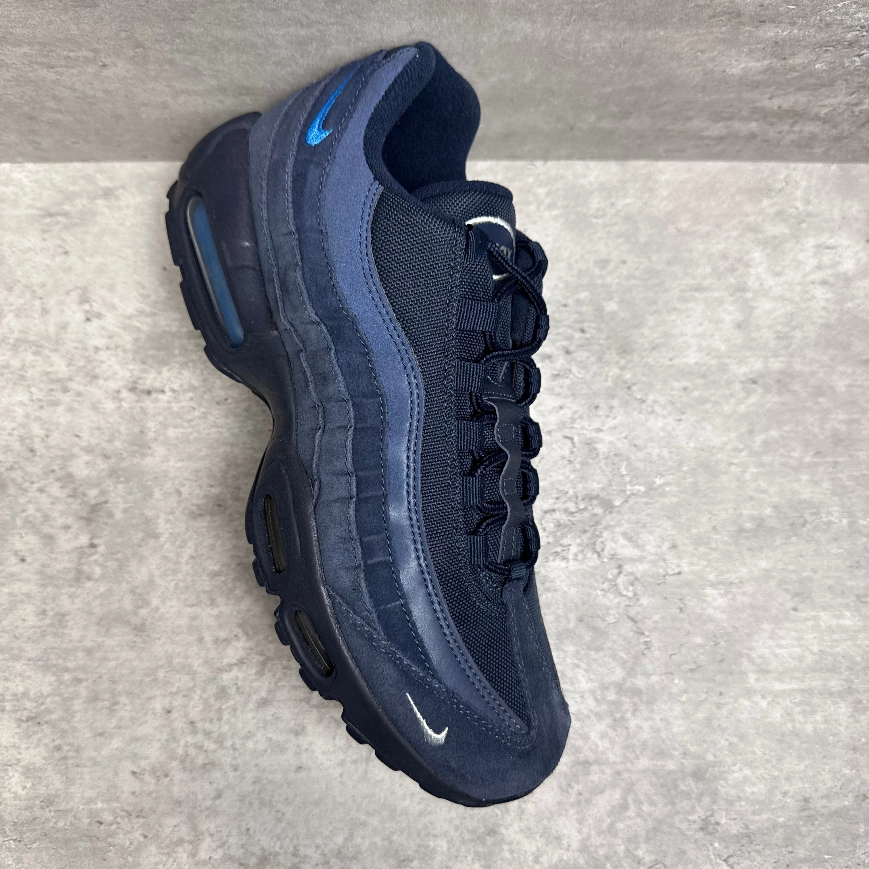 Nike Airmax 95 Obsidian Photo Blue Nike Shoes In India
