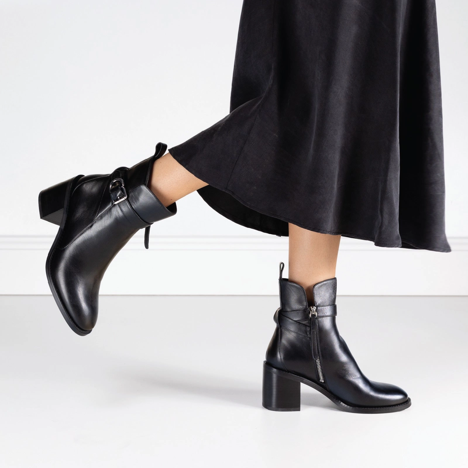 CHAVEZ Long Leather Boots