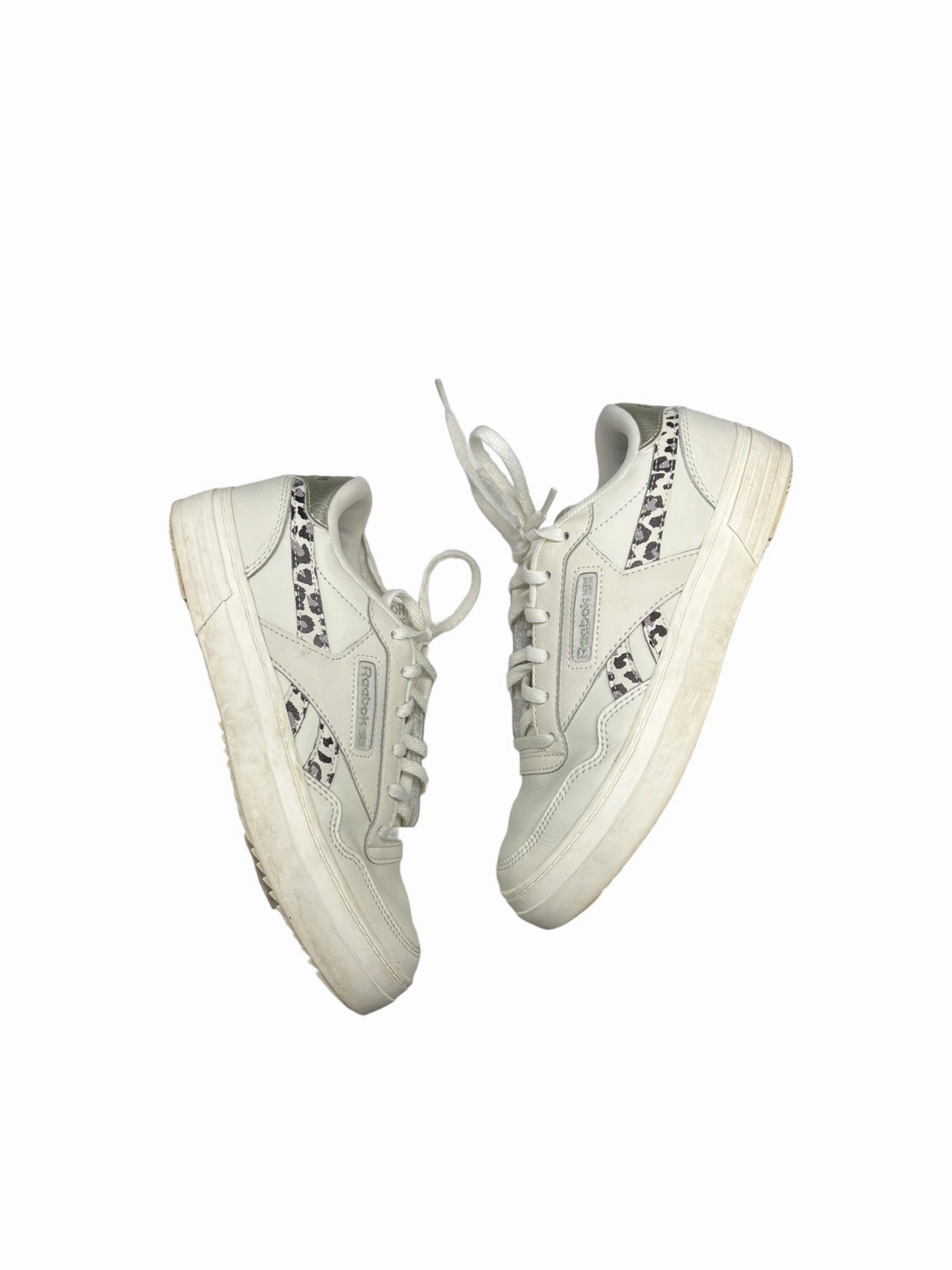 White Shoes Athletic Reebok, Size 7 Canvas Casual Shoes Online