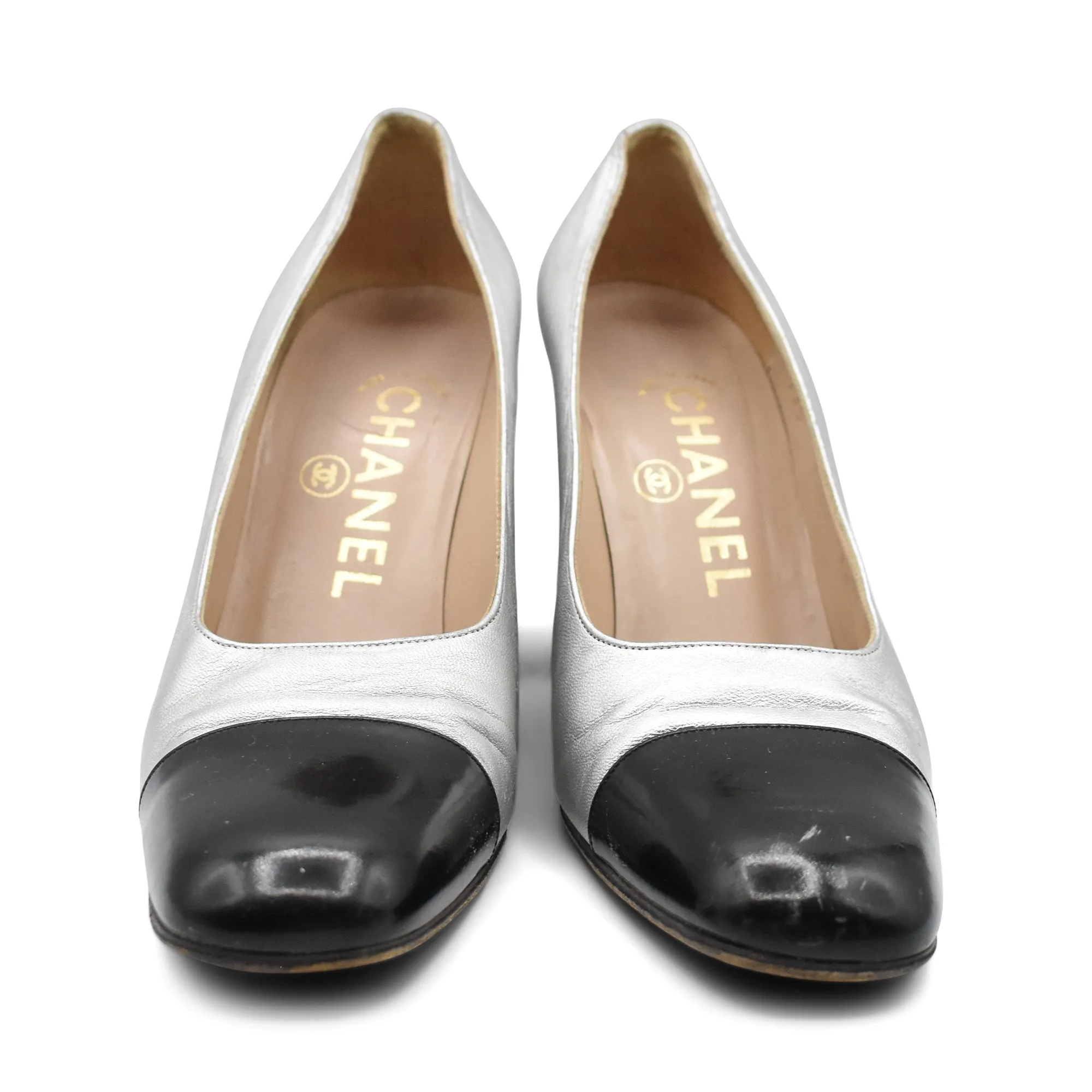 Size Casual Shoes Chanel Silver Heels - Women's 35.5