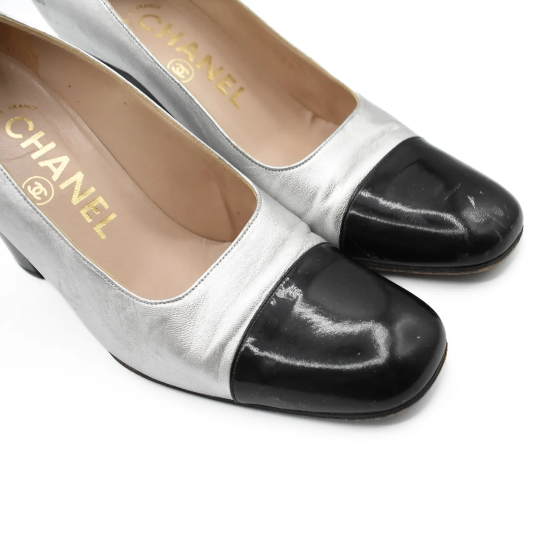 Chanel Silver Heels - Women's 35.5 Easy Spirit Casual Shoes