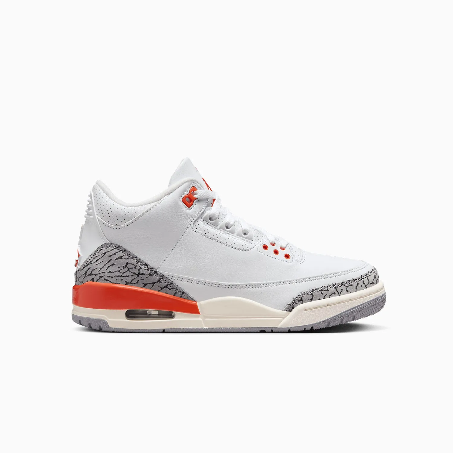 Fashionable Walking Sneakers Women's Air Jordan 3 Retro "Georgia Peach"
